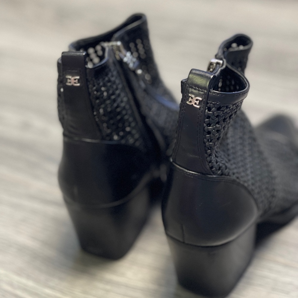 Sam Edelman Elita Black Woven Cap Toe Booties - Picture 6 of 11